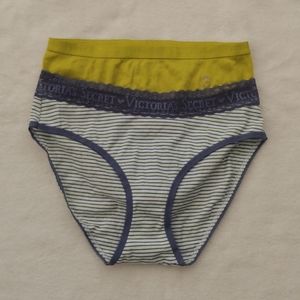 Two Victoria's Secret High-Leg Cotton Brief Panties, Small NWT